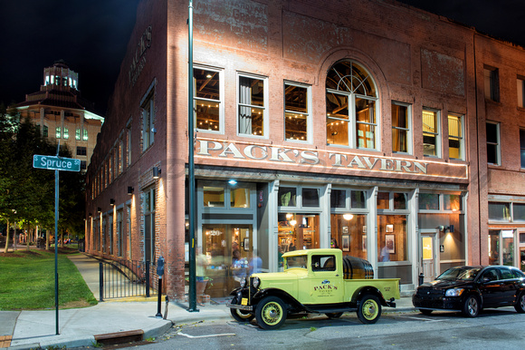 Pack's Tavern in Asheville, North Carolina